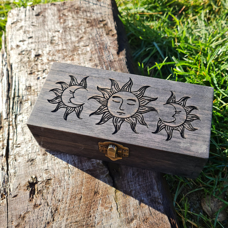 Wooden Sun Box - CRITIT