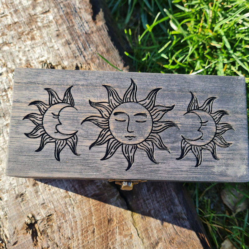 Wooden Sun Box - CRITIT