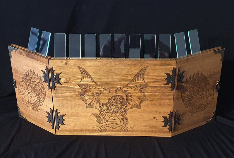 Travelling Dungeon Master Screen - CRITIT