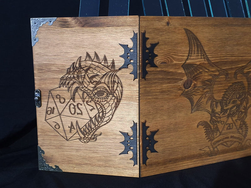 Travelling Dungeon Master Screen - CRITIT